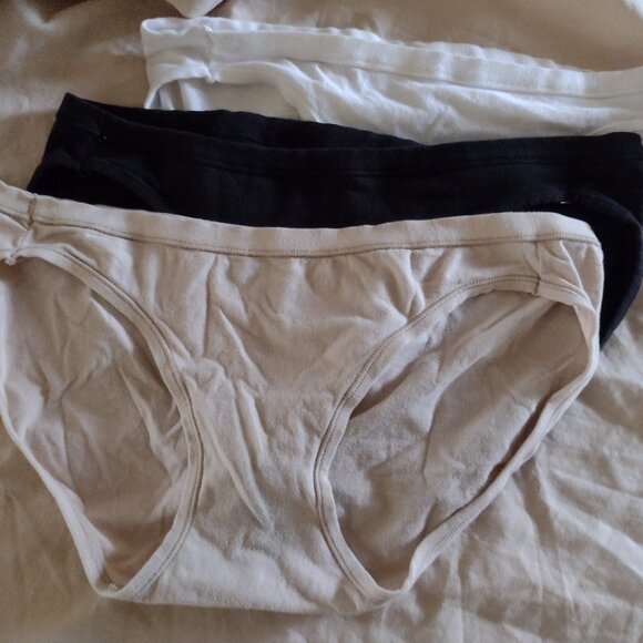 Lot of 3 Hanes Women's L bikinis - Bundle and save! - Picture 1 of 3